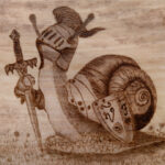 „Ritterschnecke“ – ca. 10×10 cm (Massivholz)